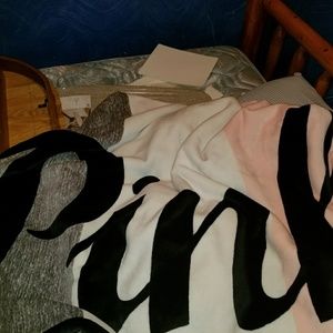 COPY - VICTORIA'S SECRET PINK SHERPA